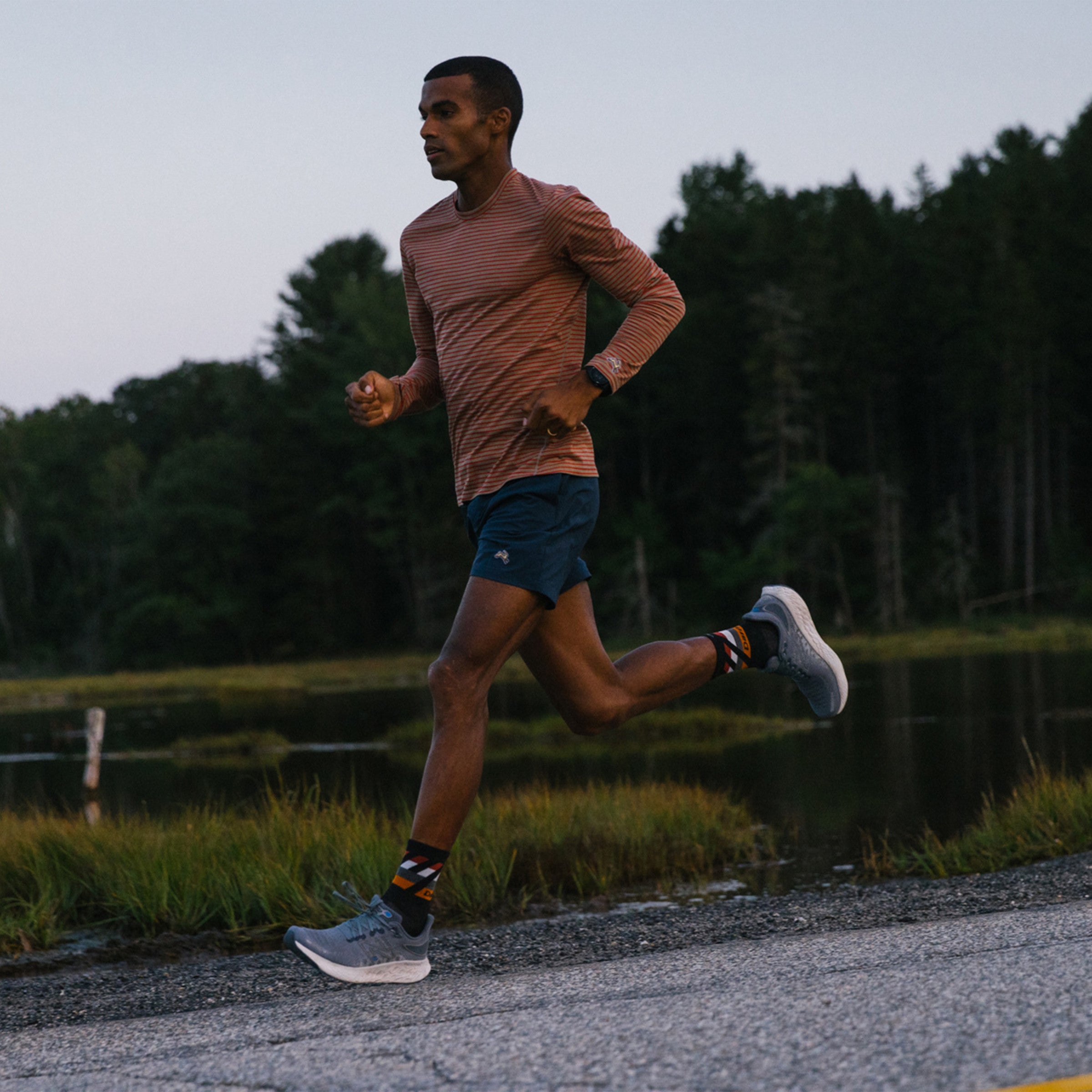 04_1061_Black_LS 04_1061_Black_LS